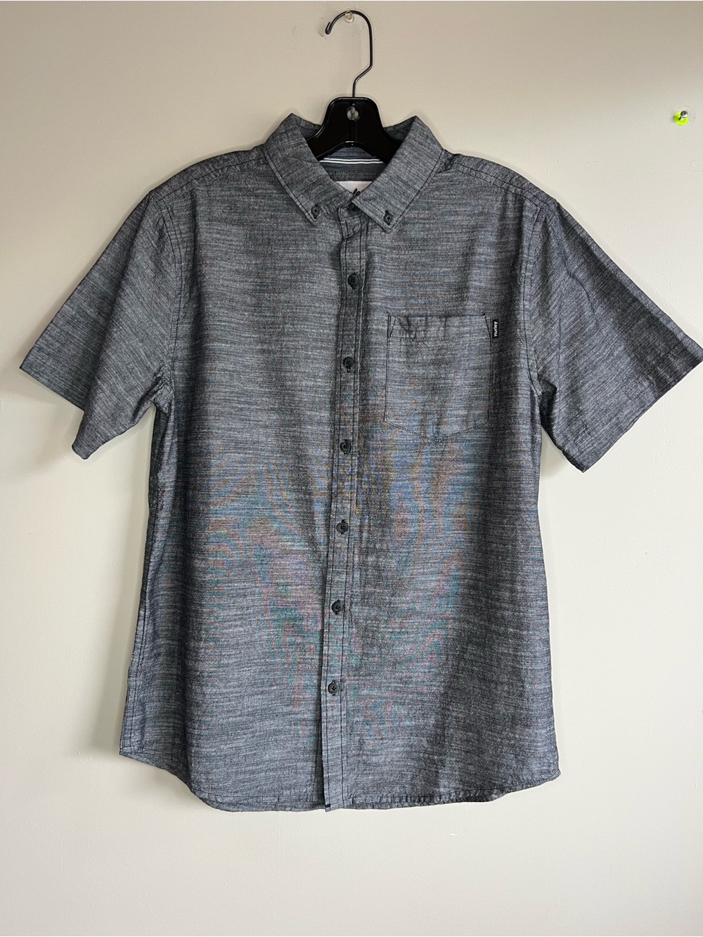 Hurley Short Sleeve Button-Up Shirt | Grey Chambray | Size S